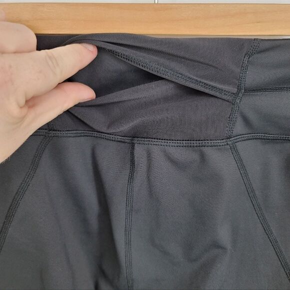 Athleta Laser Mesh Sonar Capri Tight Black S - Picture 4 of 8